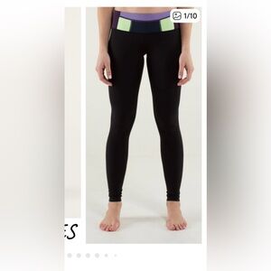 Lululemon Black Wunder Under Leggings